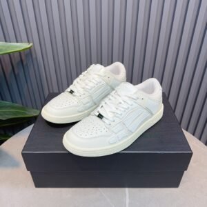 AMR Skel Leather Trainers – Off-White