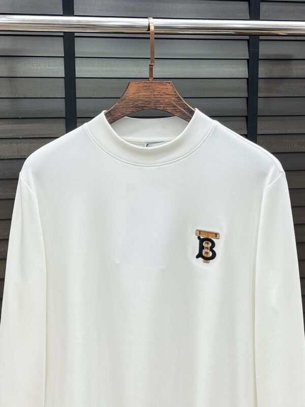 2356340b BRBY Crew Neck Jumper with Emblem Detail - White