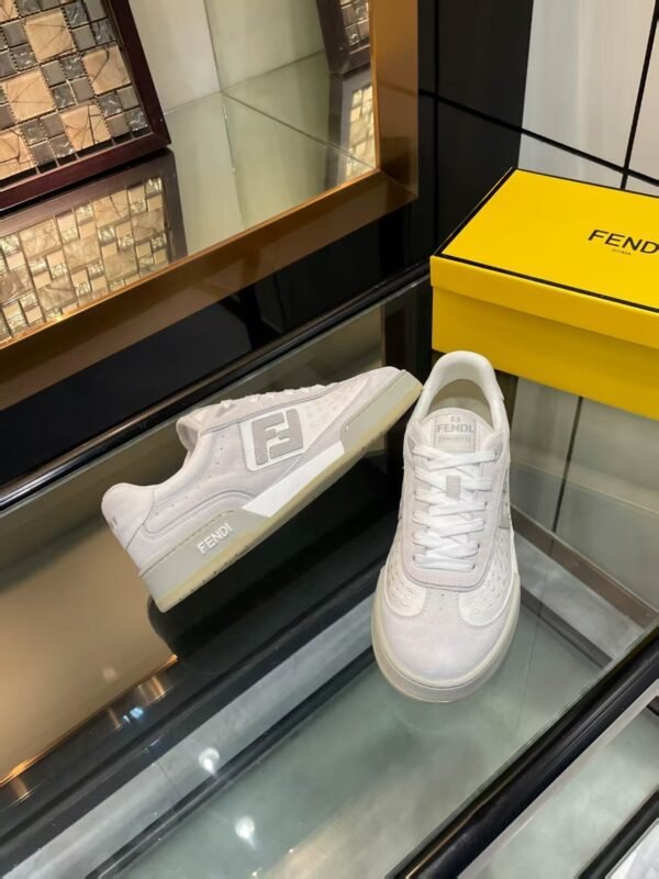 24bd368e FND Low-Top Trainers with Logo Panel - White/Light Grey