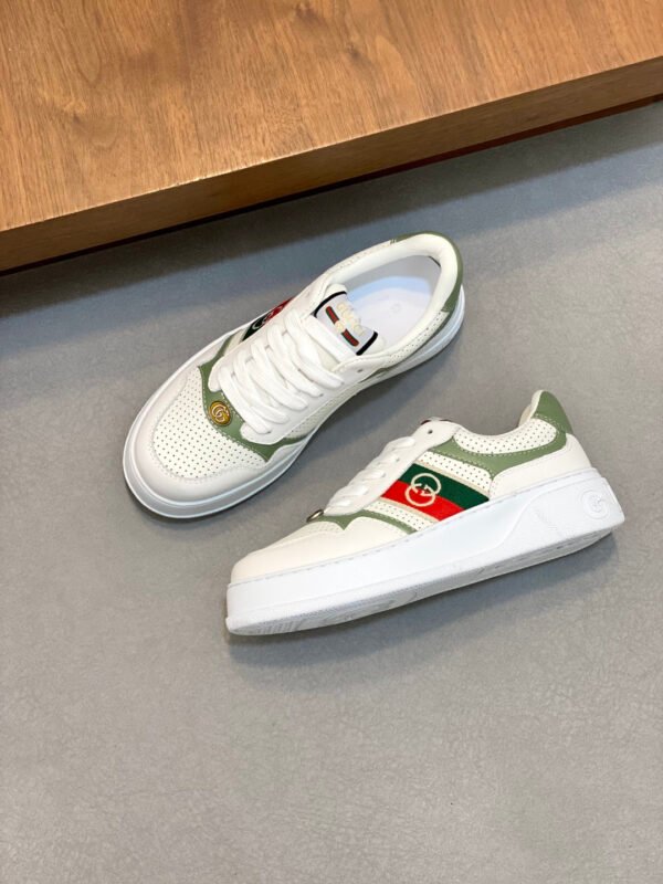24c1bfee GCC White Trainers with Green Contrast Panels and Stripe Detail