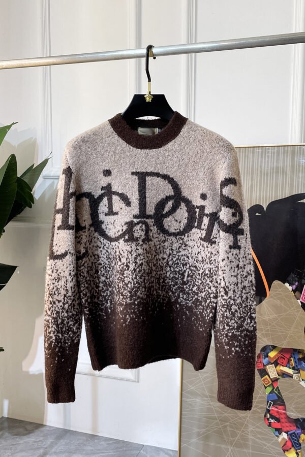 CD Crew Neck Gradient Jumper