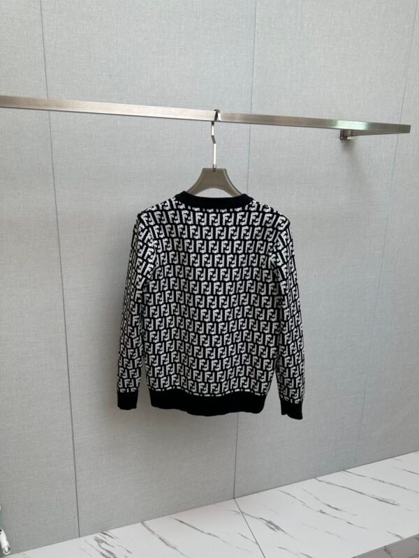 27c5339b FND Monogram Crew Neck Jumper - Black