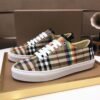 286b08e2 BRBY Low-Top Trainers with Check Pattern - Multi-Colour