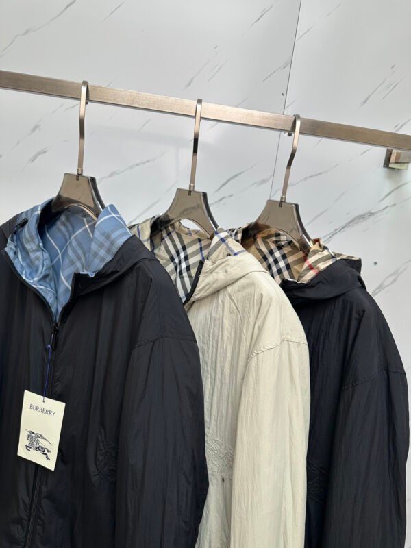 BRBY Hooded Check Jacket