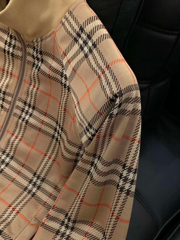 BRBY Check Zip-Up Jacket - Beige