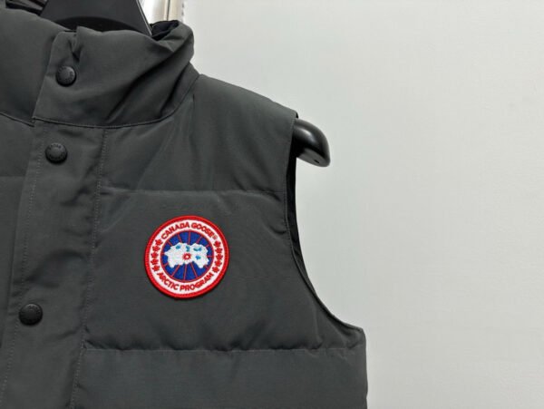 CG Puffer Gilet with Front Pockets - Charcoal Grey