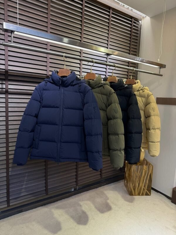 BRBY Hooded Padded Puffer Jacket - Navy Blue