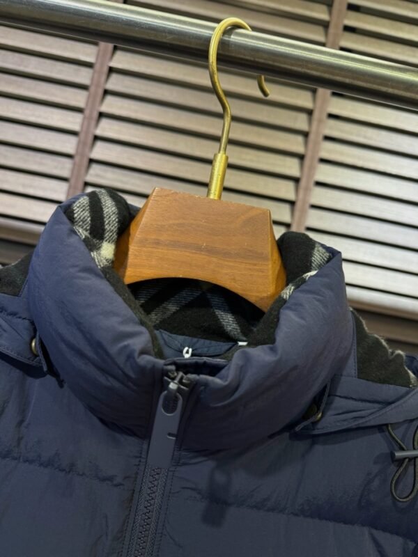 BRBY Hooded Padded Puffer Jacket - Navy Blue