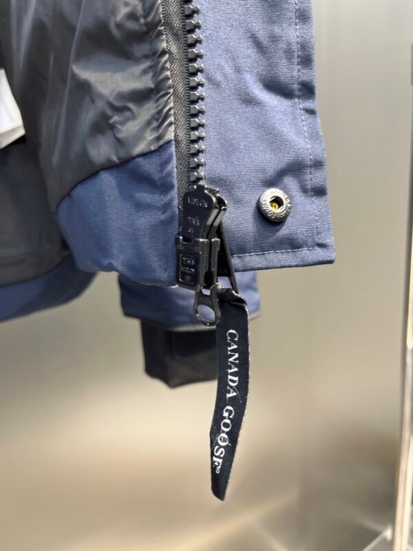 CG Quilted Hooded Puffer Jacket - Blue