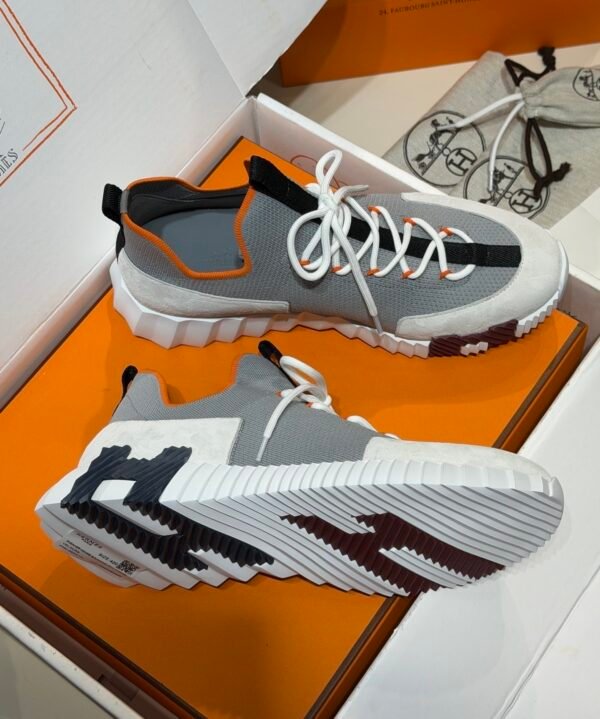 HRMS Knit & Suede Low-Top Trainers – Grey with Black Stripe