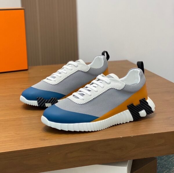 3 HRMS Mesh Low-Top Trainers – Grey Blue & Orange