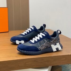 HRMS Circuit Board Pattern Suede & Leather Trainers – Navy Blue