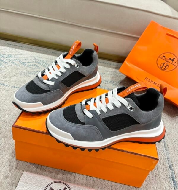 HRMS Low-Top Suede Mesh & Leather Trail Trainers – Grey & Black