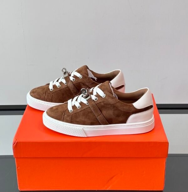 HRMS Day Suede Trainers with Functional Kelly Buckle – Brown