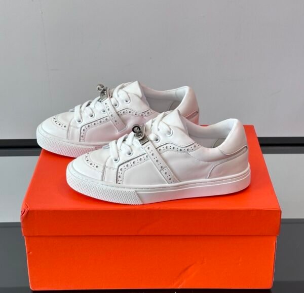 HRMS Day Leather Trainers with Palladium-Plated Kelly Buckle – All White