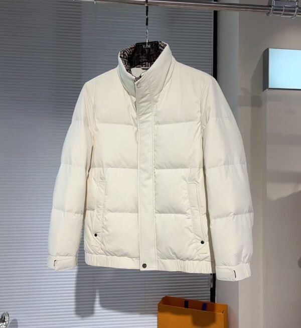 VRSC Patterned Collar Reversible Quilted Puffer Coat