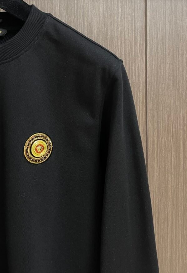 VRSC Sundial Medusa Embroidered Logo Jumper – Black