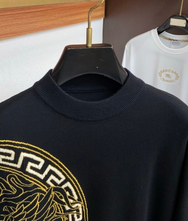 VRSC Embroidered Medusa Motif Greca Border Knit Jumper - Black