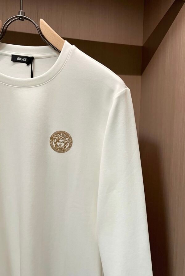 VRSC Gold-Tone Medusa Embossed Logo Slim-Fit Knit Jumper – White