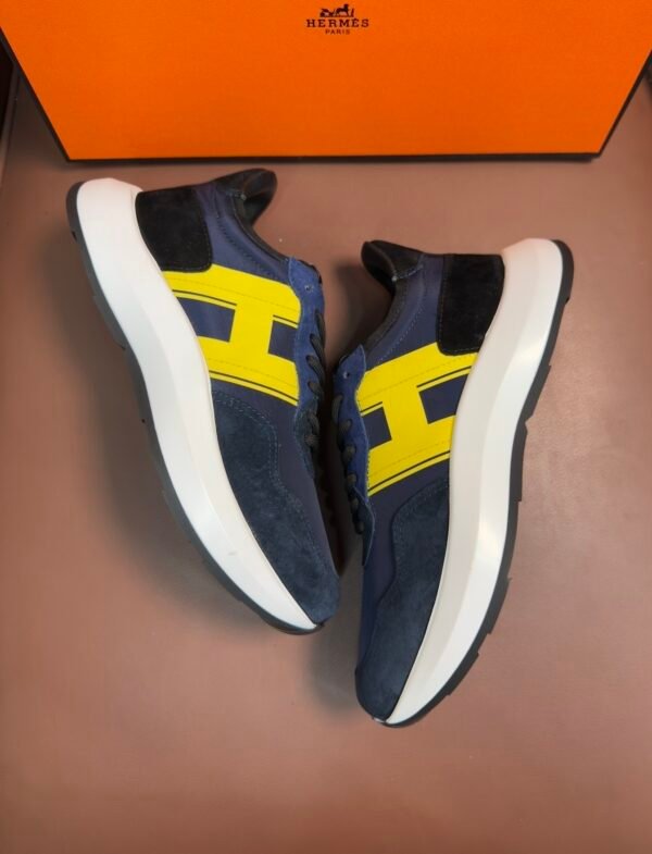 HRMS Suede Low-Top Trainers – Blue & Yellow
