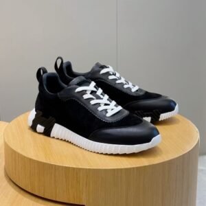 HRMS Leather & Suede Trainers – Black