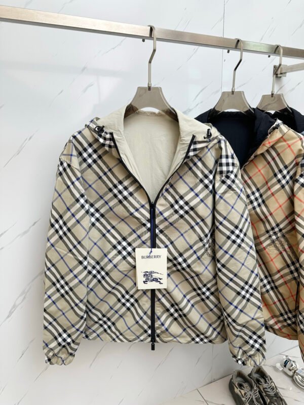 BRBY Hooded Check Jacket