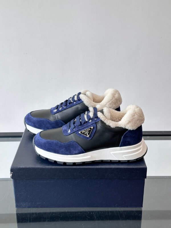 30955a4f PRDA Low-Top Trainers with Plush Lined Collar - Navy