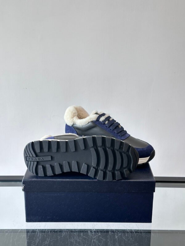 30cd98fd PRDA Low-Top Trainers with Plush Lined Collar - Navy