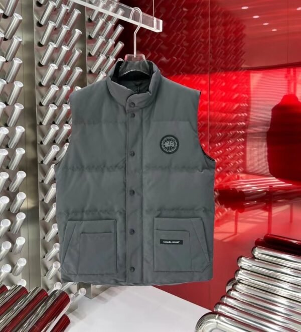 CG Puffer Gilet with Front Pockets - Grey