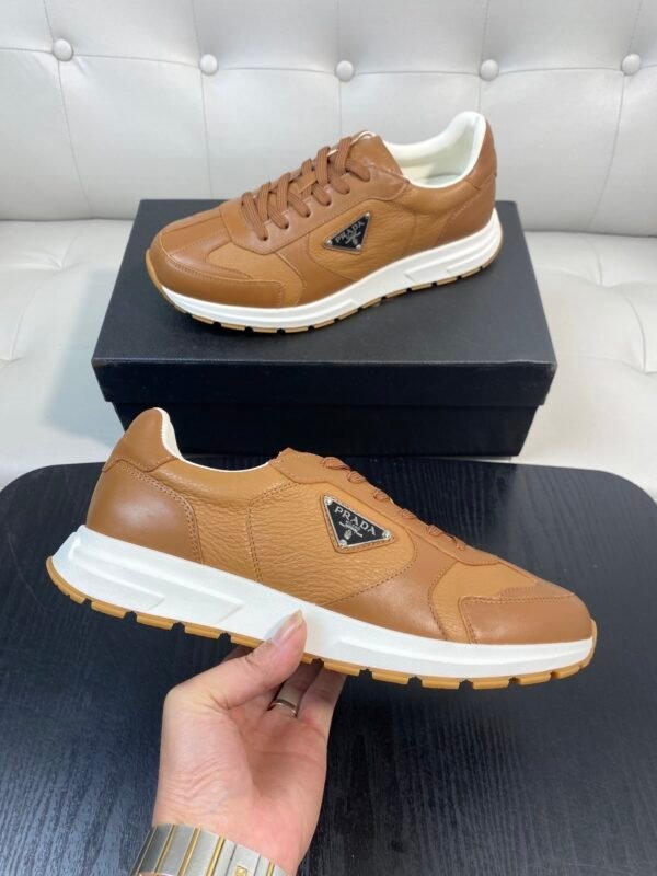 36ff508e PRDA Low-Top Trainers with Contrast Panels - Brown