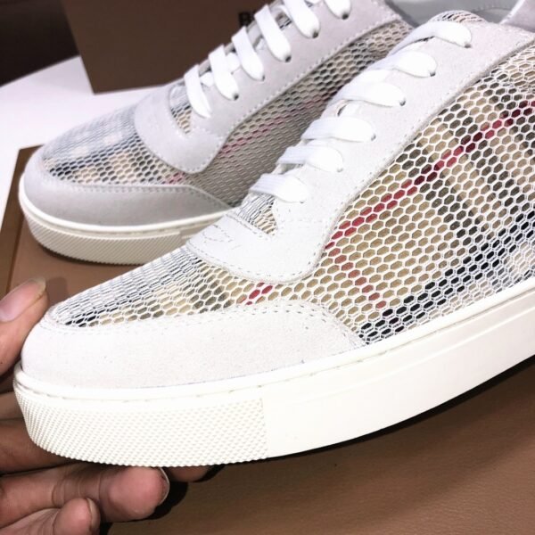 BRBY Low-Top Trainers with Mesh Panels - White