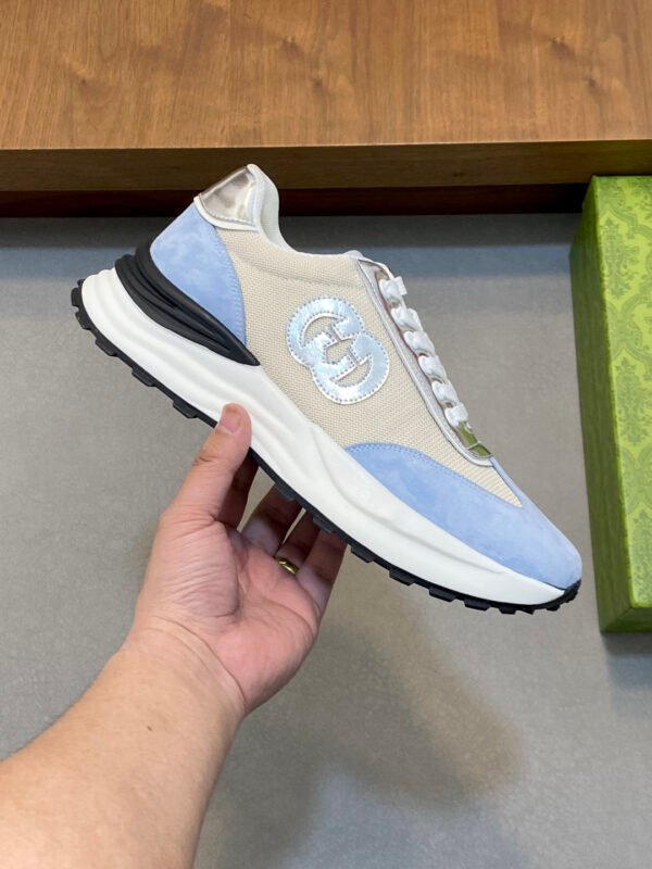 37ab5cbe GCCI Low-Top Trainers with Logo Patch - Ice Blue/Beige