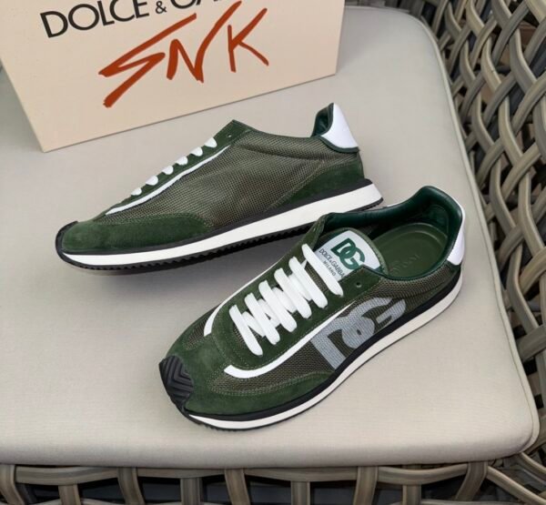 3871c324 DG Low-Top Trainers with Contrast Panels - Green