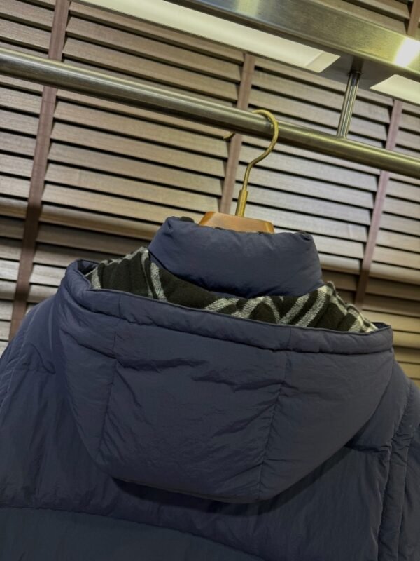 BRBY Hooded Padded Puffer Jacket - Navy Blue