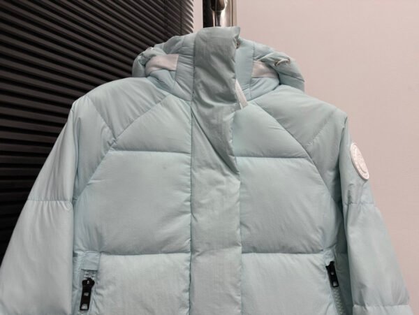 CG Hooded Puffer Jacket with Zip Pockets - Mint Green