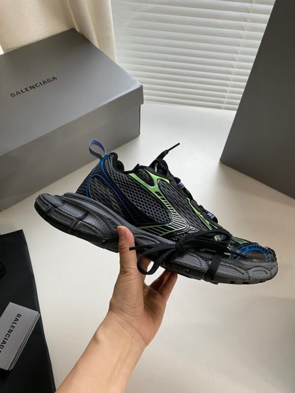 BLNCG Chunky Trainers with Contrast Accents