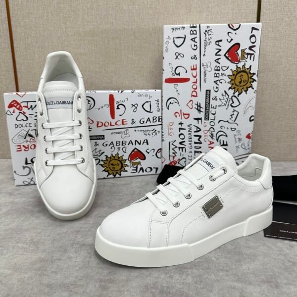 3e057f64 DG Low-Top Trainers - White