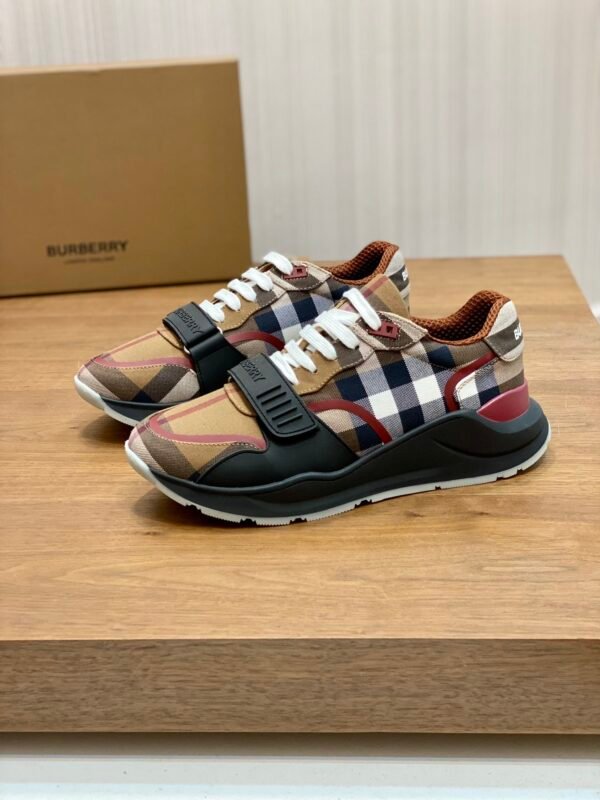 BRBY Trainers with Check Panel and Strap - Brown