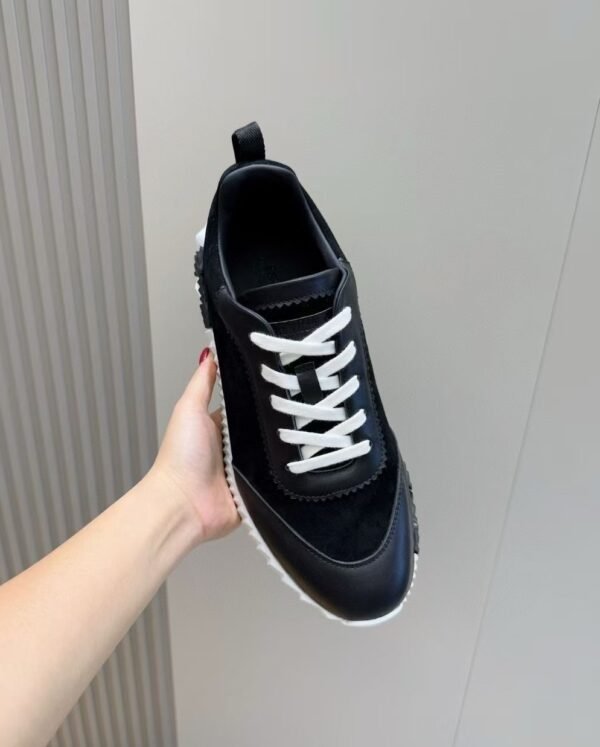 HRMS Leather & Suede Trainers – Black