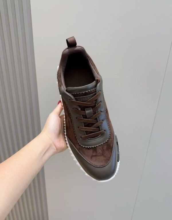 HRMS Leather & Suede Trainers – Brown with Black Accents