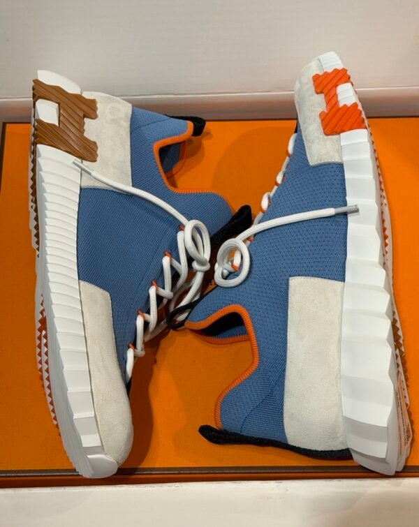 HRMS Knit & Suede Low-Top Trainers – Blue with Black Stripe