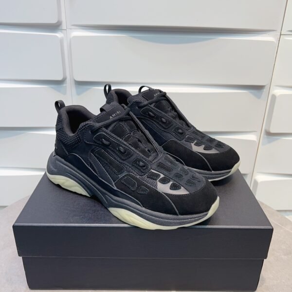 4 AMR Mesh & Suede Bone Runner Trainers – Black