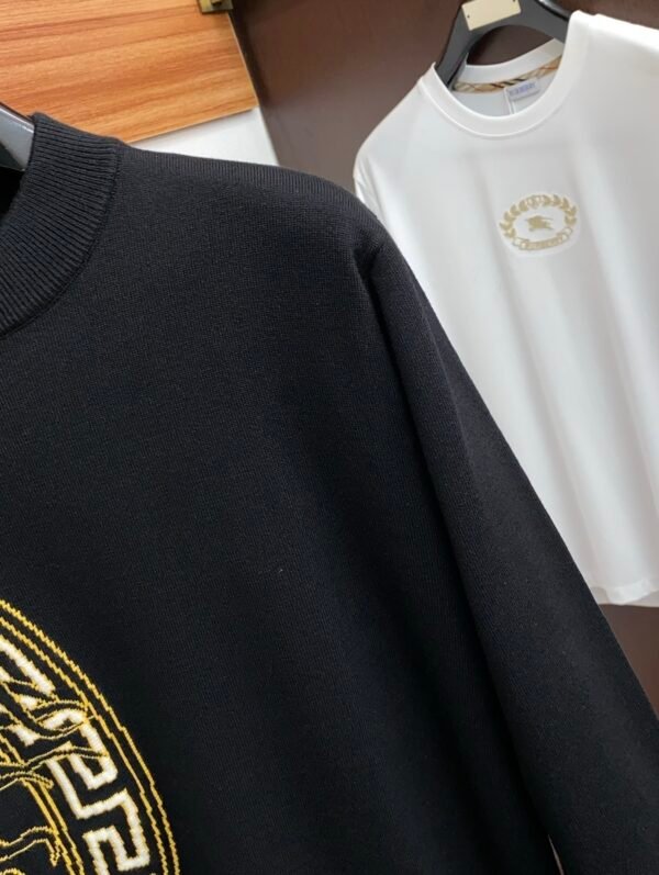 VRSC Embroidered Medusa Motif Greca Border Knit Jumper - Black