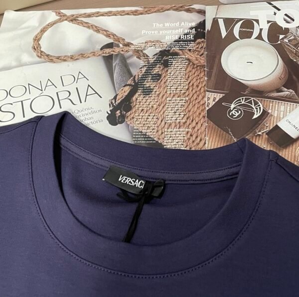 VRSC Gold-Tone Medusa Embossed Logo Slim-Fit Knit Jumper – Navy Blue