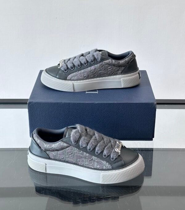 4 DXR CD Spin Grained Calfskin & Oblique Canvas Trainers – Anthracite Grey