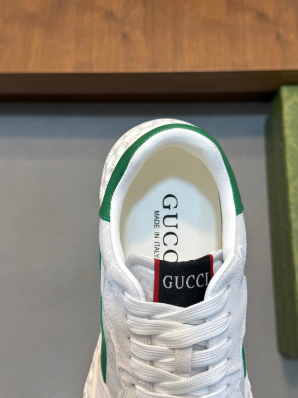 GCCI Trainers with Contrast Panels and Textured Sole - White/Green