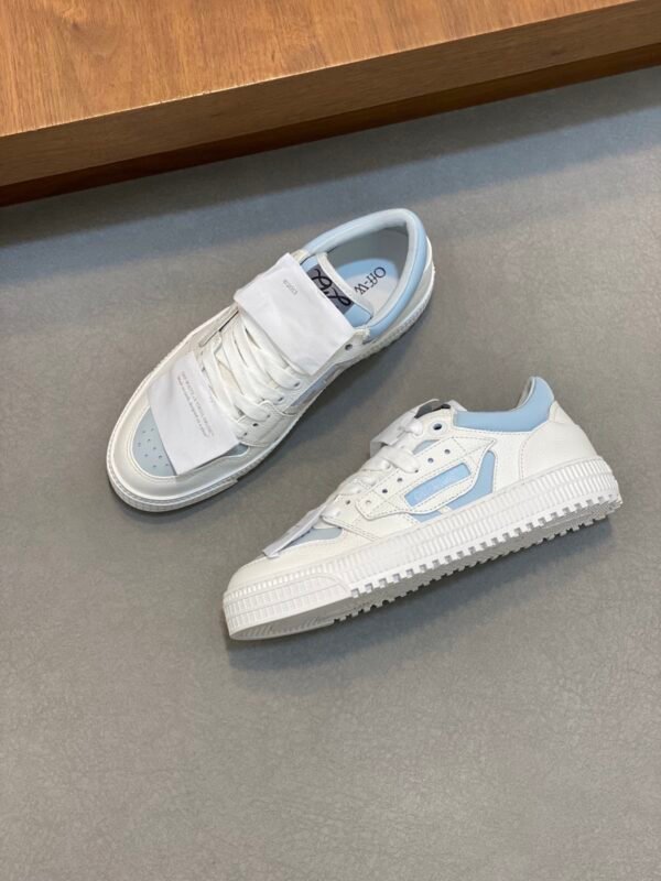 OFFW Low-Top Trainers with White and Ice Blue Contrast Panels