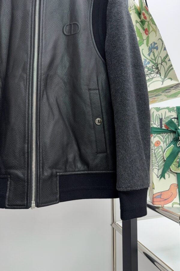 4b116918 CD Zip-Up Jacket