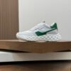 GCCI Trainers with Contrast Panels and Textured Sole - White/Green