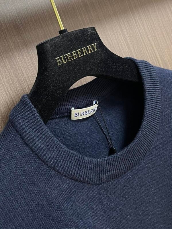 BRBY Color-Block Crew Neck Jumper - Navy Blue